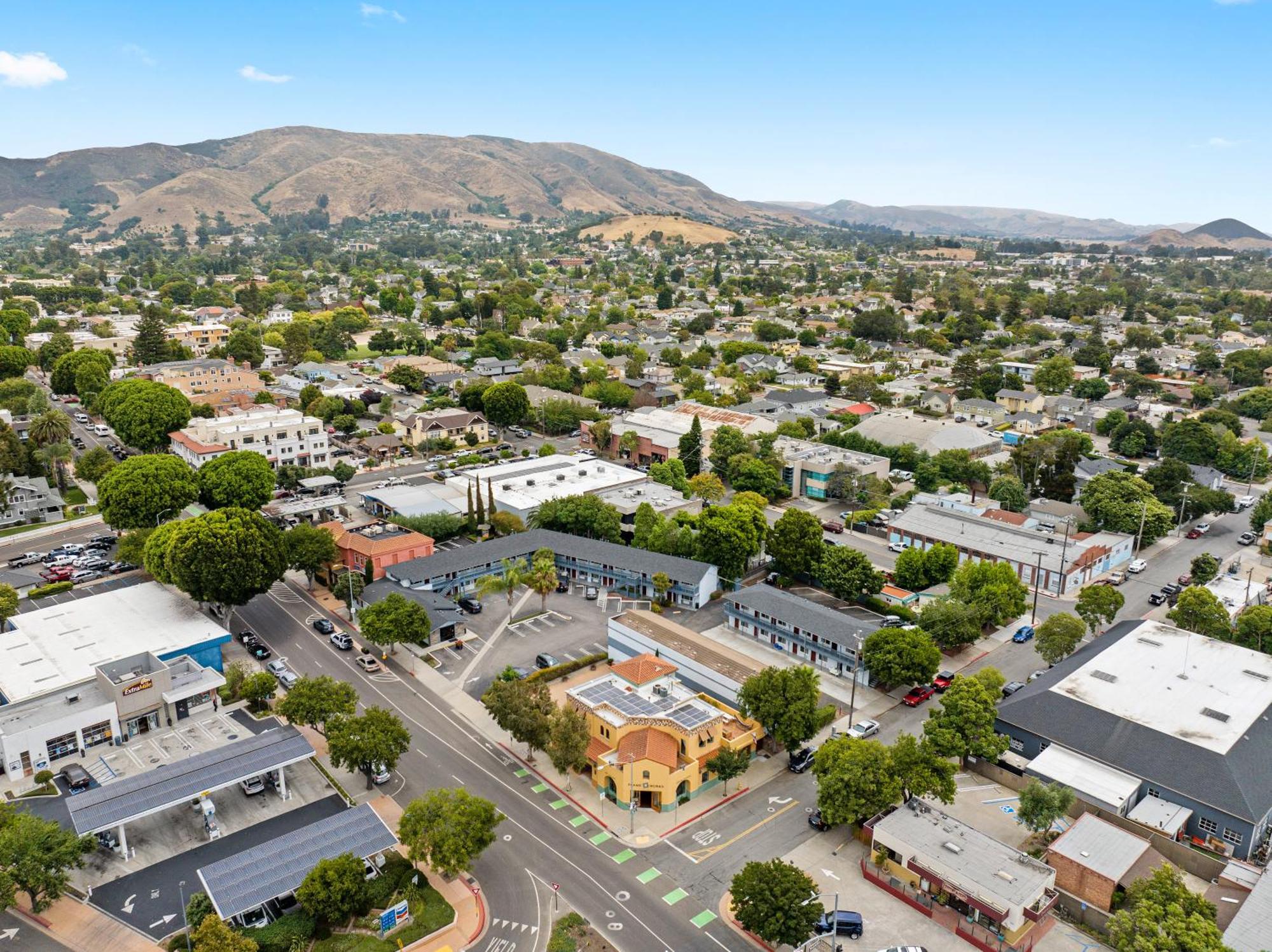 Avenue Inn Downtown District Slo San Luis Obispo Exterior photo